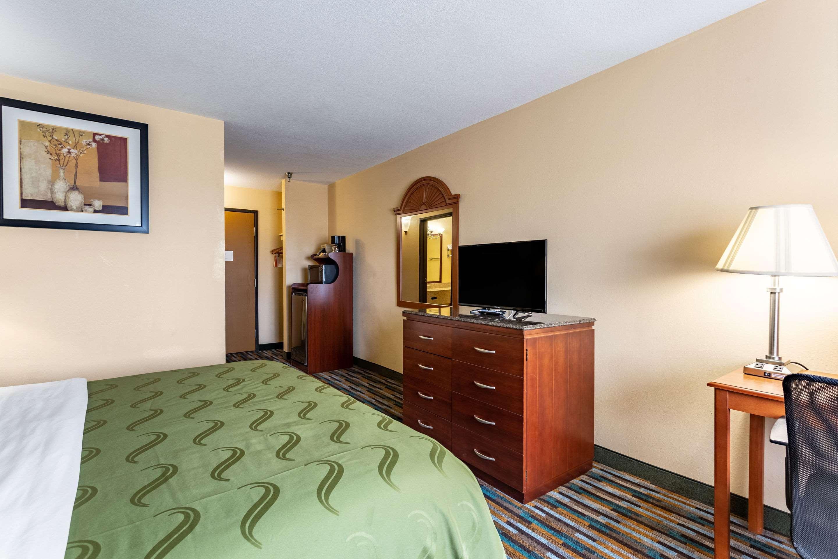 Quality Inn Los Lunas Buitenkant foto