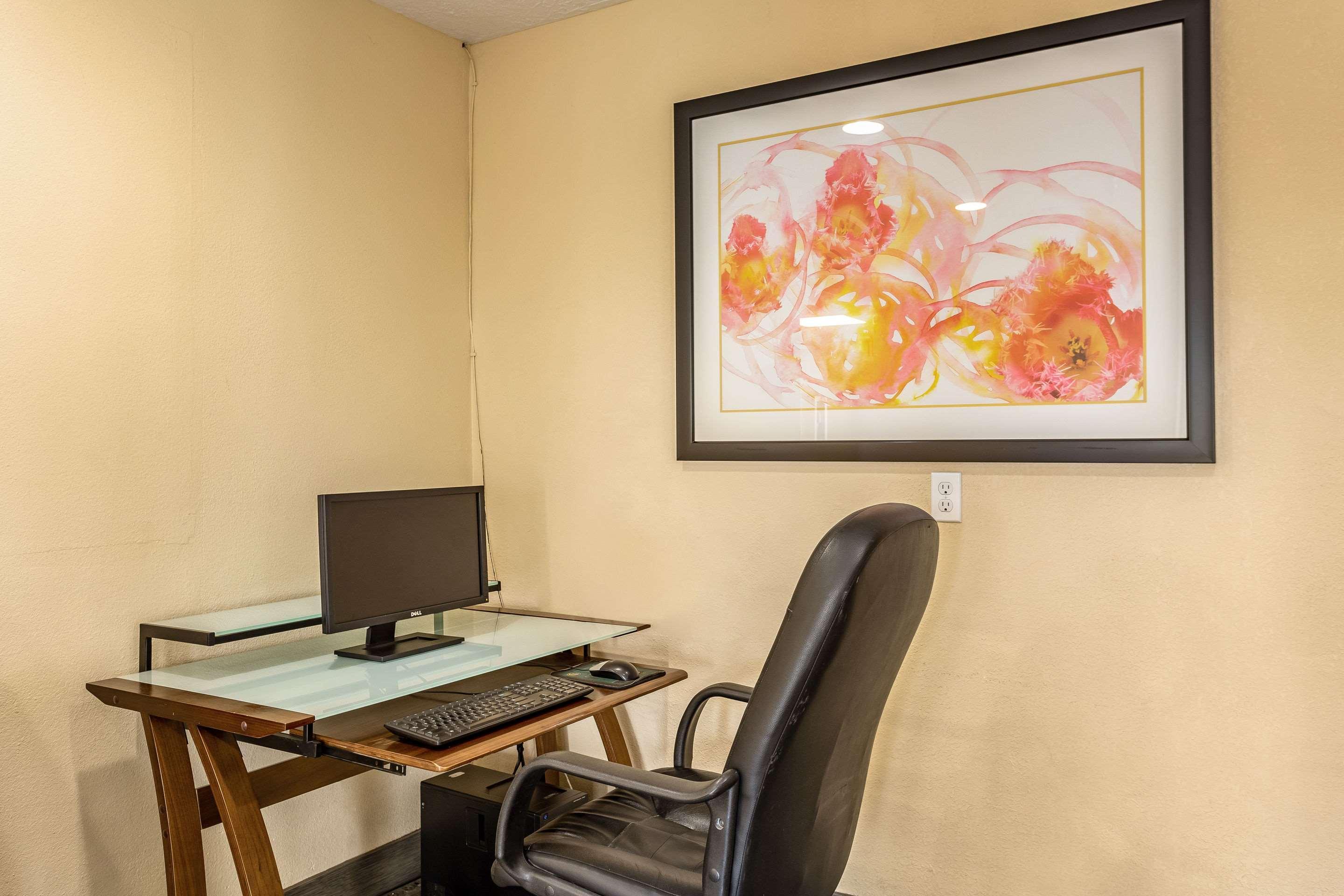 Quality Inn Los Lunas Buitenkant foto