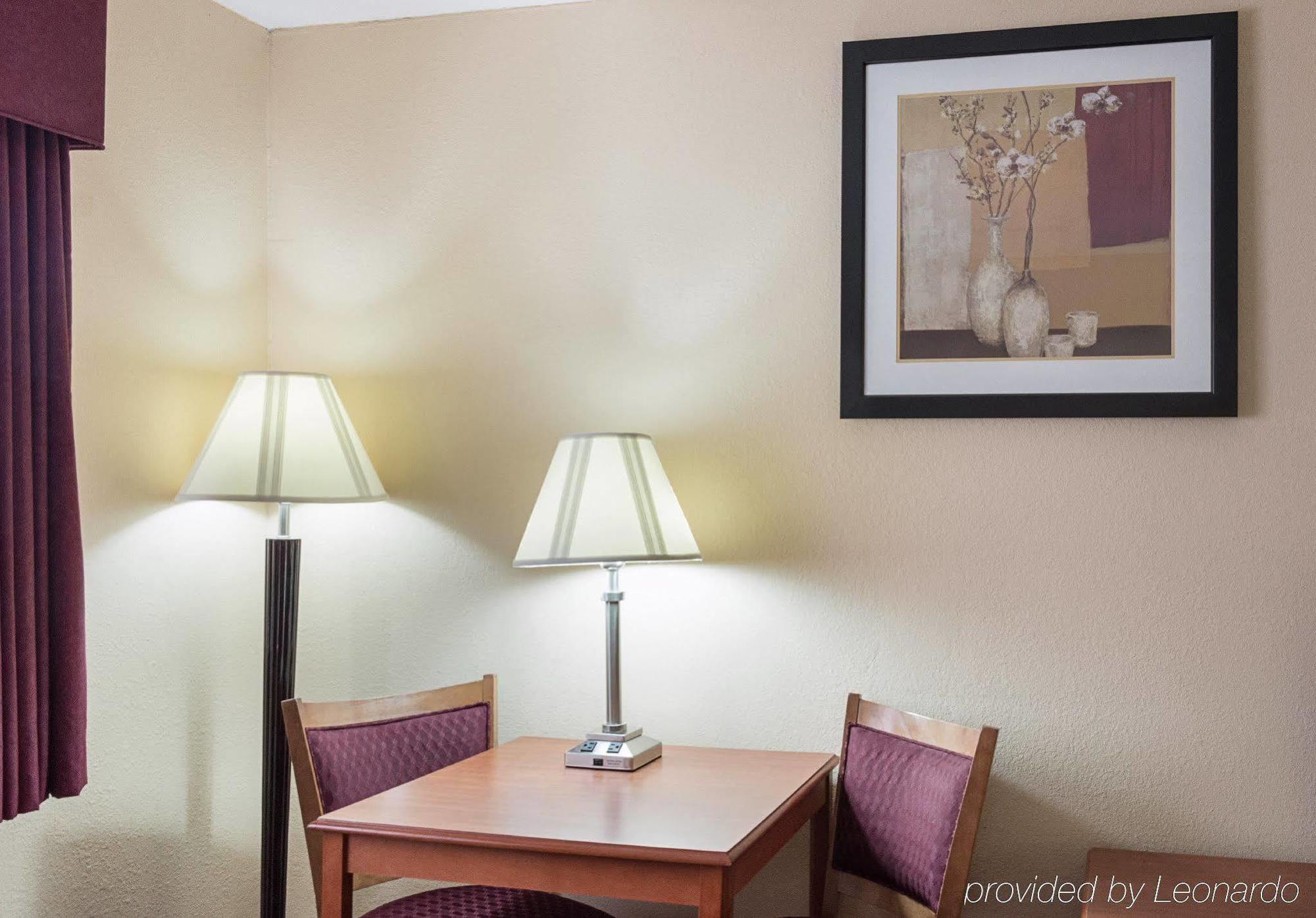 Quality Inn Los Lunas Buitenkant foto